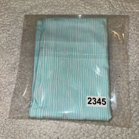 Chicos Women’s Bright Blue White Pattern Tank Top Size 1 (Small) - Picture 11 of 11